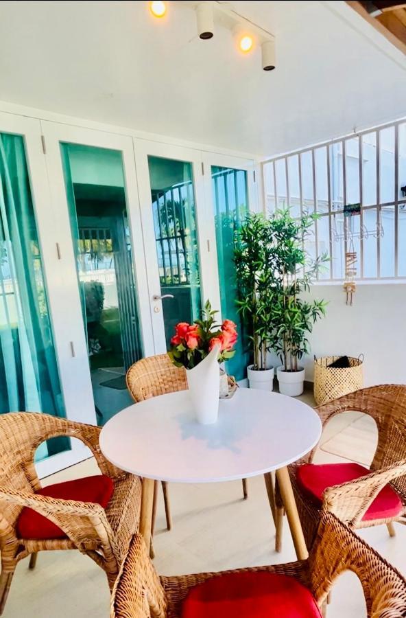 Isla Verde Frente A La Playa Y Piscina, Centrico Y Accesible San Juan Ngoại thất bức ảnh